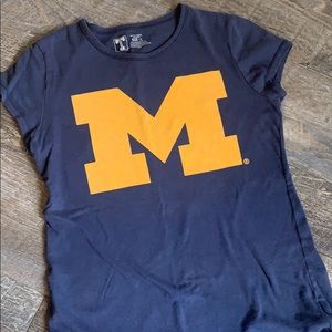 Girls UofM Tee